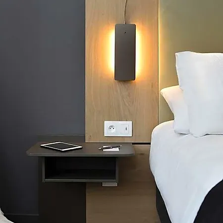 Hotel Martin's Louvain-la-neuve 3*